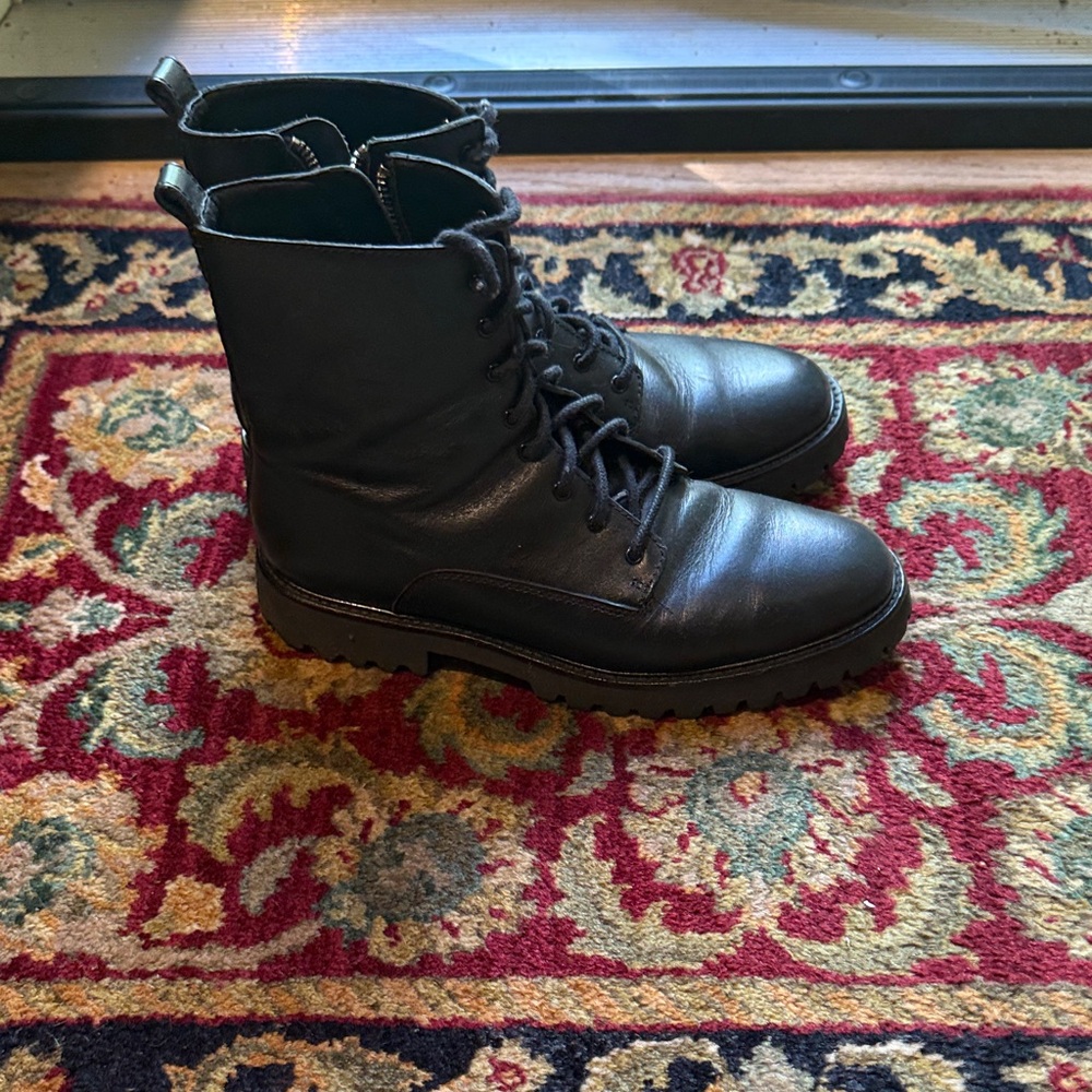 Banana Republic Black Lace-Up Ankle Booties